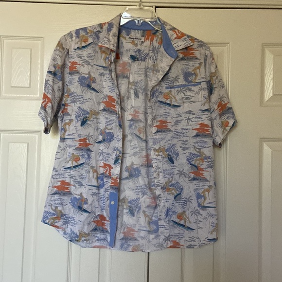 Tommy Bahama Surfers Button-up Shirt - Picture 2 of 6